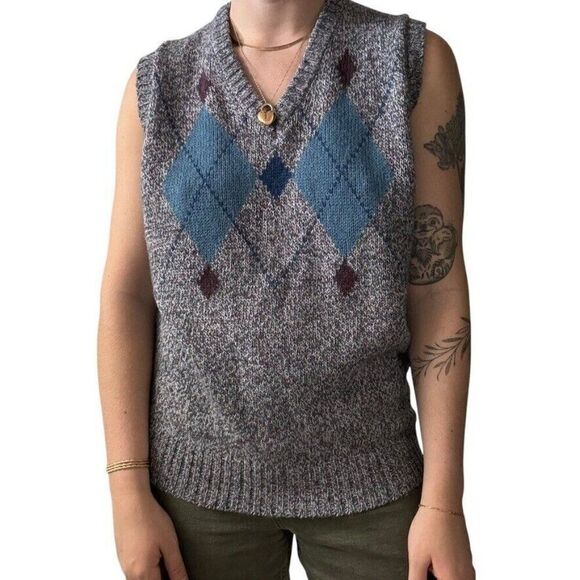 Vintage 1970s Mcgregor Wool Blend Dark Academia Equestrian Argyle Sweater Vest - Picture 1 of 6